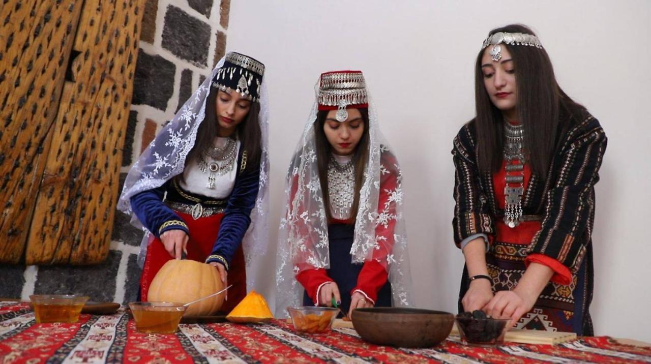 غيومري Guesthouse Emma المظهر الخارجي الصورة