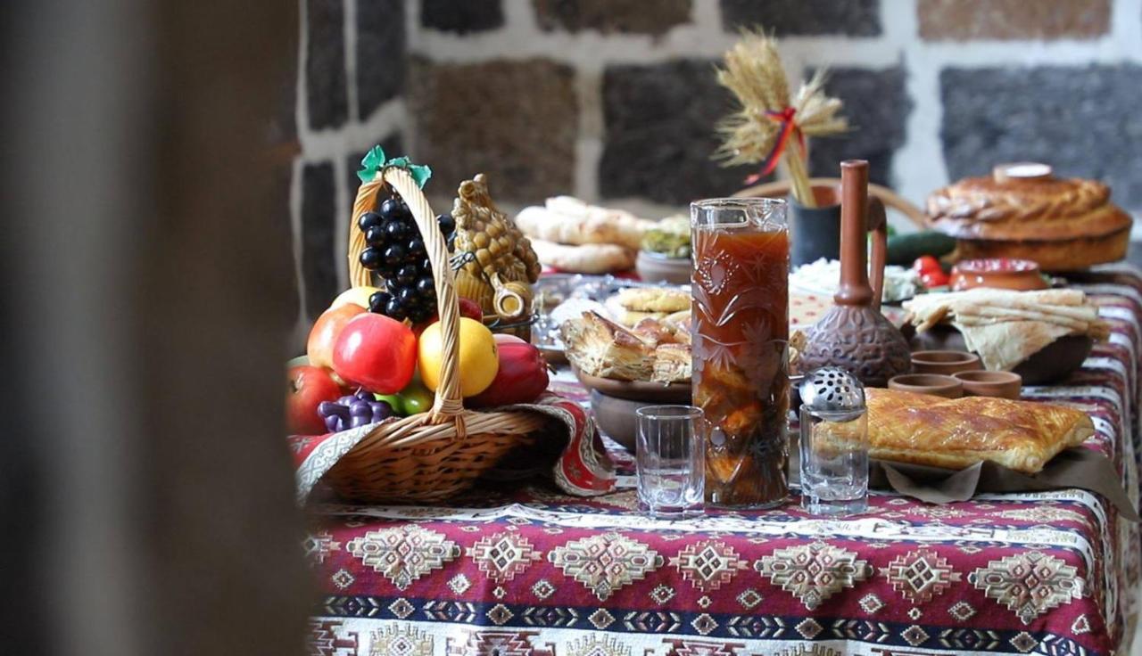 غيومري Guesthouse Emma المظهر الخارجي الصورة