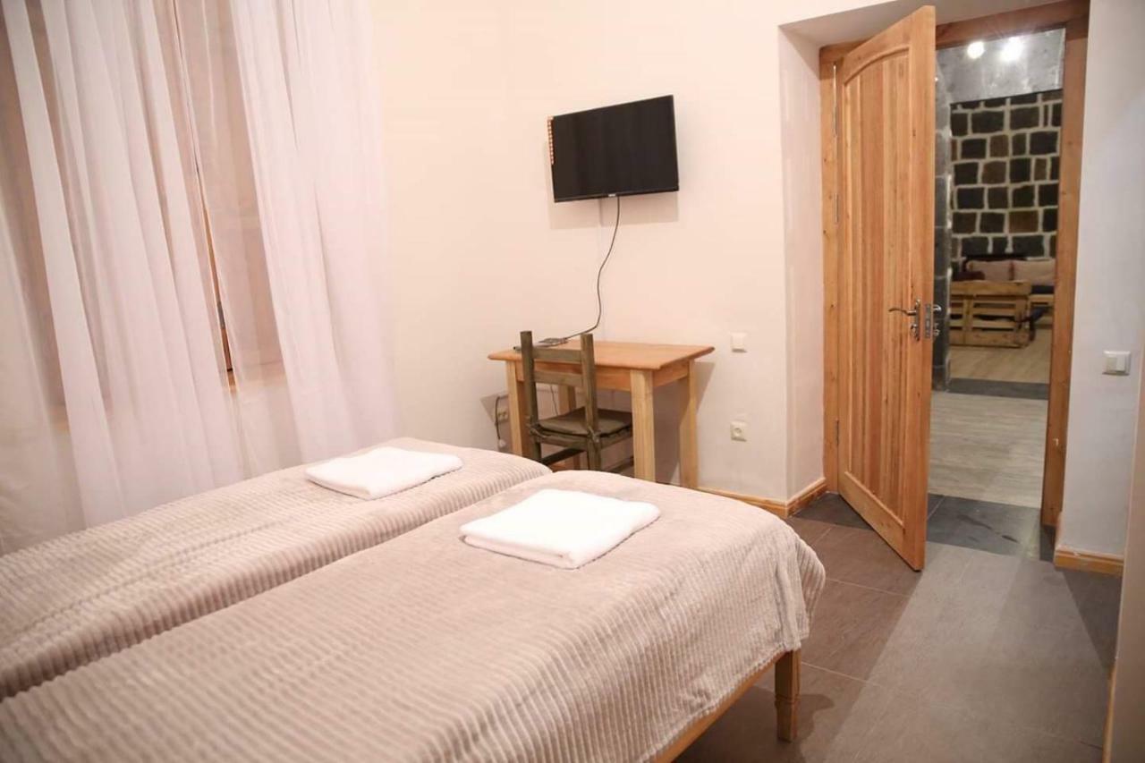 غيومري Guesthouse Emma المظهر الخارجي الصورة